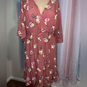 XHILARATION  FAUX WRAP FLORAL PINK MINI SHORT SLEEVE DRESS small